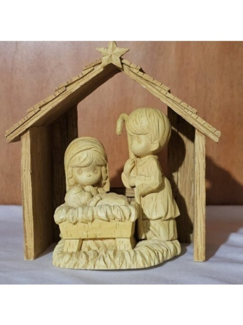 Precious Moments Nativity Set Mary Joseph Baby Jesus In Manger resin